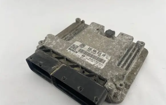 Volkswagen Jetta V Engine control unit/module 03G906016AB 0281012238 1039S11065