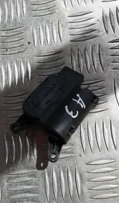 Audi A3 S3 8P Intake manifold valve actuator/motor 1k1907511c