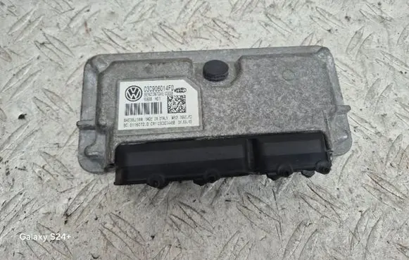 Volkswagen Polo V 6R Engine control unit/module 03C906014FD