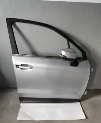 Subaru Forester SJ Front door