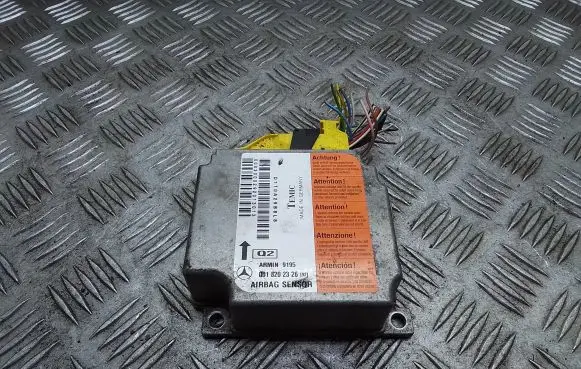 Mercedes-Benz E W210 Airbag control unit/module 0018202326