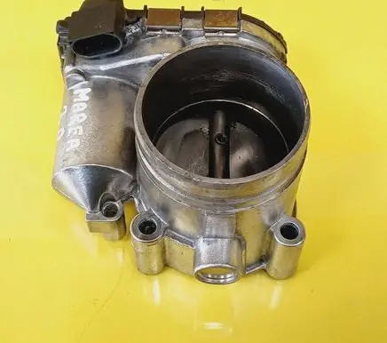 Fiat Marea Throttle body valve 0205003052