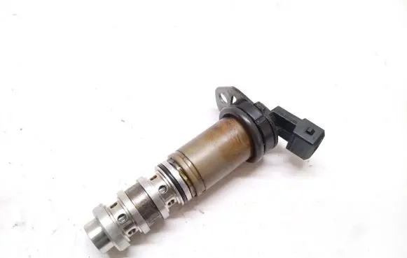 BMW 7 F01 F02 F03 F04 Camshaft vanos timing valve 7561265