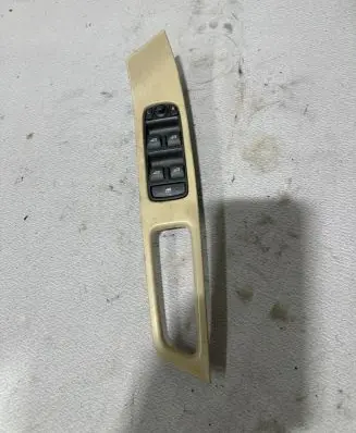 Volvo XC60 Electric window control switch 31272008