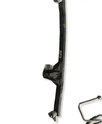 Volvo V70 Engine mounting bracket 30671357