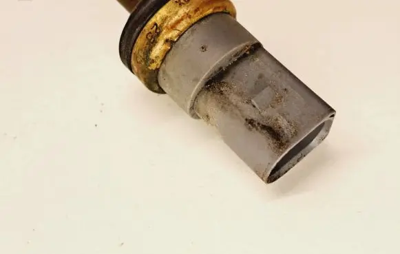 Coolant temperature sensor