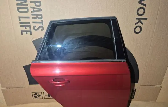 Audi A4 S4 B8 8K Rear door
