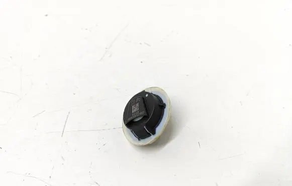 Peugeot 208 Airbag deployment crash/impact sensor 9843912180