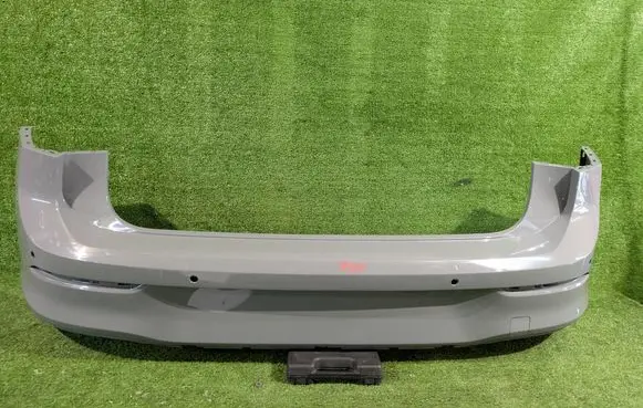 Volkswagen Golf VIII Rear bumper 5H6807421C