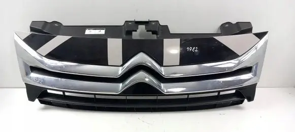 Citroen Jumpy Front bumper upper radiator grill 445566
