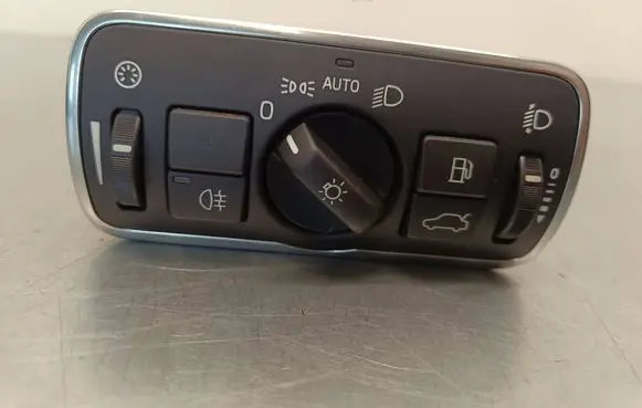 Volvo XC60 Light switch 30739456 10096705 30820