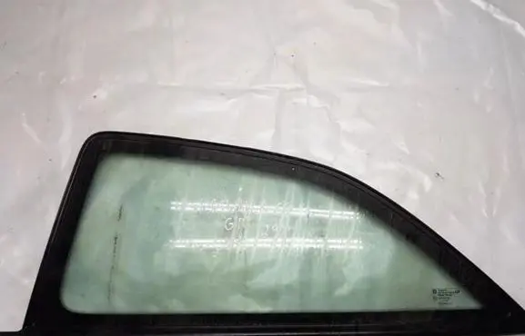 Opel Astra G Rear side window