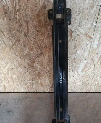 Hyundai i30 Front bumper cross member