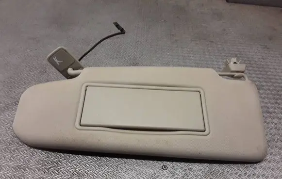 Volvo V60 Sun visor 