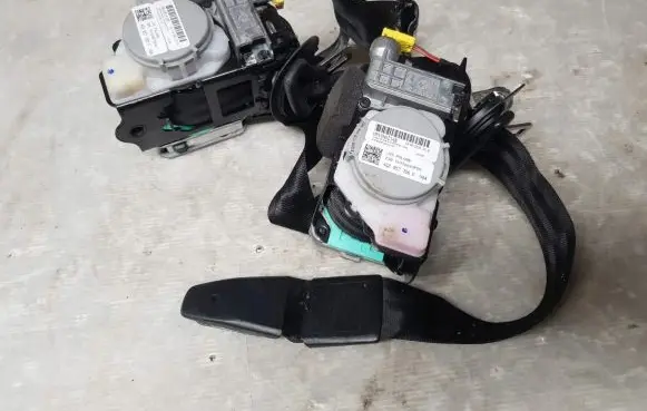 Audi A6 C7 Front seatbelt 4G8857706M