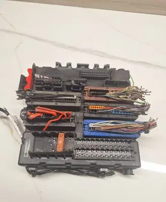 Fuse box set