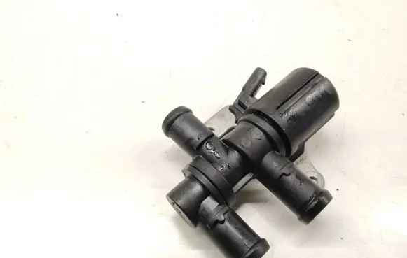 Audi A5 Coolant heater control valve 906457A