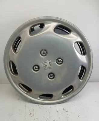 Peugeot 207 R15 wheel hub/cap/trim 9619800777