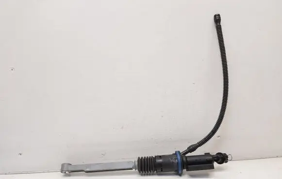 Citroen C4 Cactus Clutch master cylinder 982925280