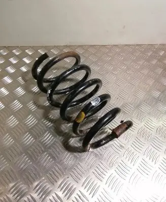 Volvo XC90 Rear coil spring