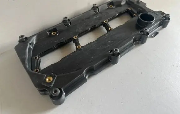 Rocker cam cover