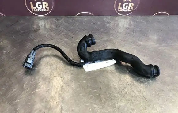 Volvo V70 Breather hose sensor 30788009