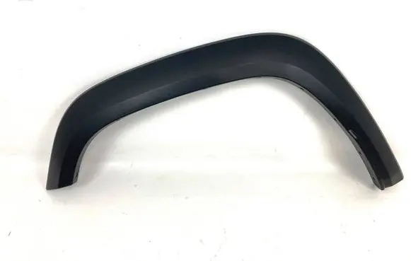 Front arch trim