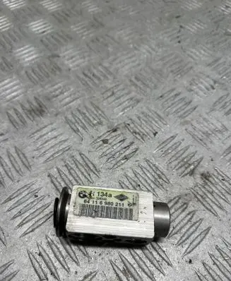 BMW X5 F15 Air conditioning (A/C) expansion valve 6980211