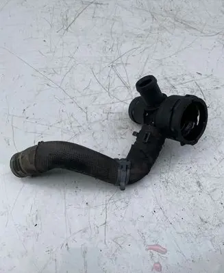 Audi A4 S4 B8 8K Engine coolant pipe/hose 8K0122293B