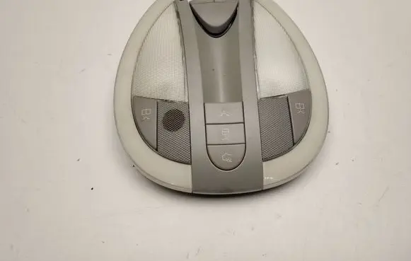 Mercedes-Benz E W211 Front seat light a2118205301