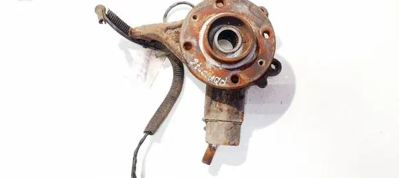 Citroen C4 Grand Picasso Front wheel hub
