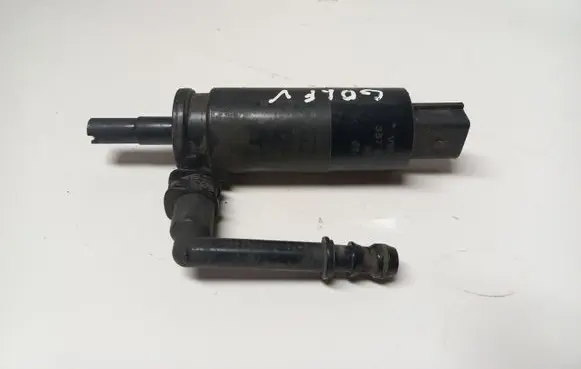 Volkswagen Golf V Headlight washer pump 3V7955681