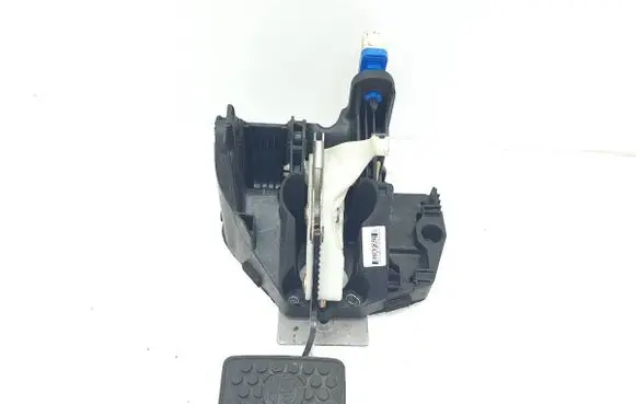 Alfa Romeo Giulietta Brake pedal 