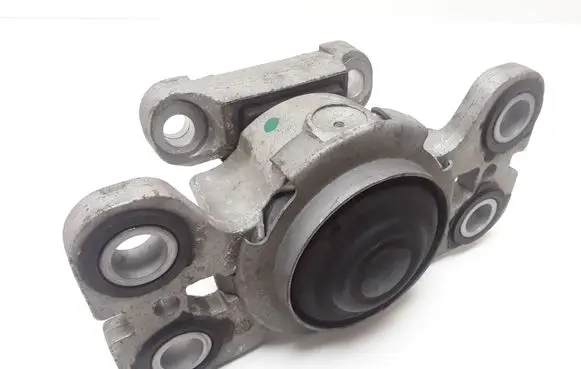 Volvo S60 Engine mount bracket 8G9N7M121BA00