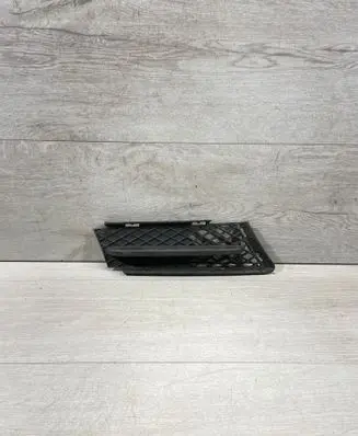 BMW 3 E90 E91 Front bumper lower grill 7154552