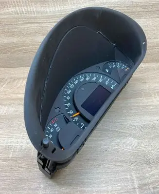 Mercedes-Benz C W203 Speedometer (instrument cluster) A2035403911 87001411B WITHPLUG