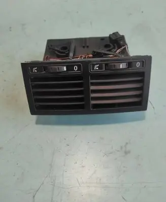 Volkswagen Touareg I Dash center air vent grill 7L6819203D SR0484704 Z8ZL0L9