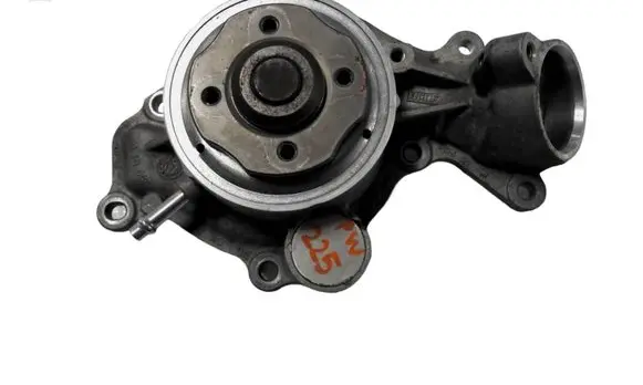 Porsche Cayenne (9Y0 9Y3) Water pump 06M121013D 06M013D