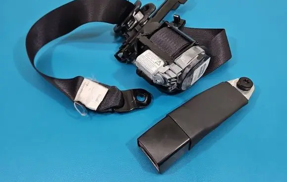 Dodge Journey Front seatbelt 605300800F IMPRK1525732