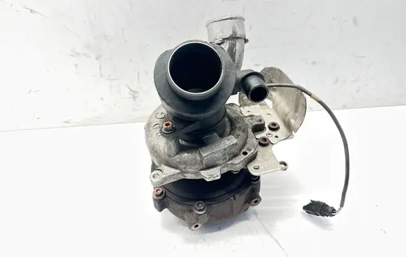 Audi A5 8T 8F Turbo 0591457229