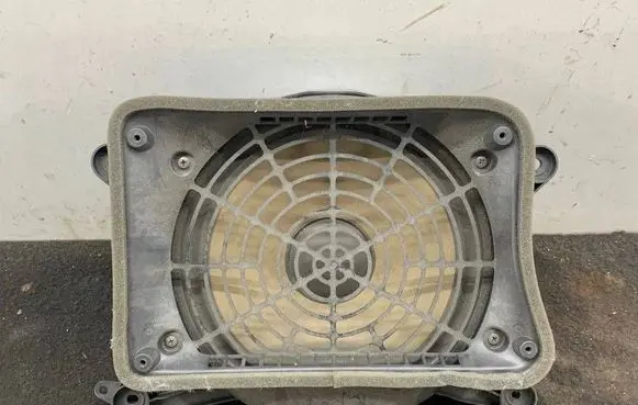 Audi A6 S6 C7 4G Subwoofer speaker 4G5035412 EAS25PL206B
