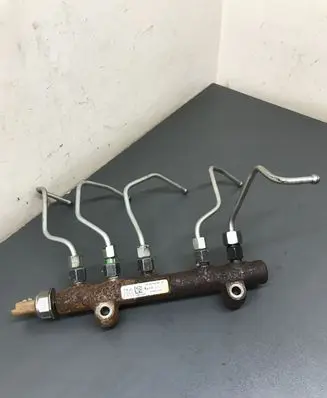 Citroen C4 Cactus Fuel main line pipe