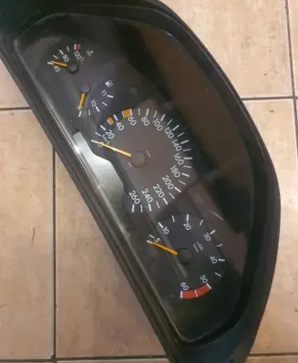 Mercedes-Benz E W210 Speedometer (instrument cluster) 110008899003 2105403348