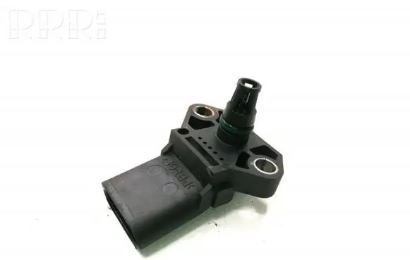 Audi A8 S8 D3 4E Air pressure sensor 0281002399 038906051B