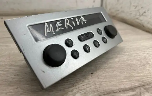 Opel Meriva A Climate control unit 013132388