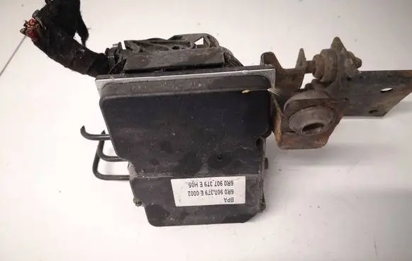 Skoda Roomster (5J) ABS Pump 6R0907379E 0265950689
