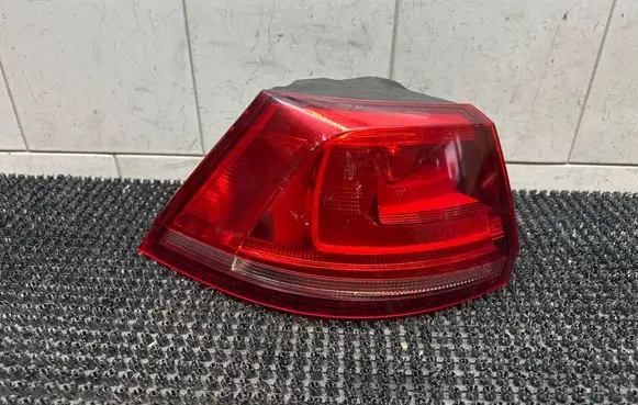 Volkswagen Golf VII Rear/tail lights 5G9945095C