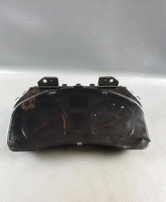 Toyota Avensis T270 Speedometer (instrument cluster) 8380005L51