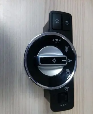 Mercedes-Benz E W212 Light switch A2125452904 MB103