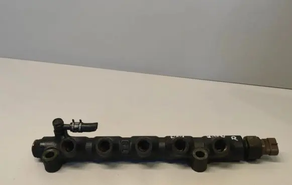 Toyota RAV 4 (XA20) Fuel main line pipe